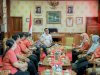 Perkuat Pencegahan Penyakit Zoonosis, PDHI Klaten Audiensi dengan Bupati Hamenang