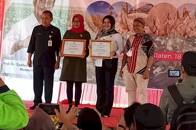 Gerakan Merdeka Panen kedelai di DKPP