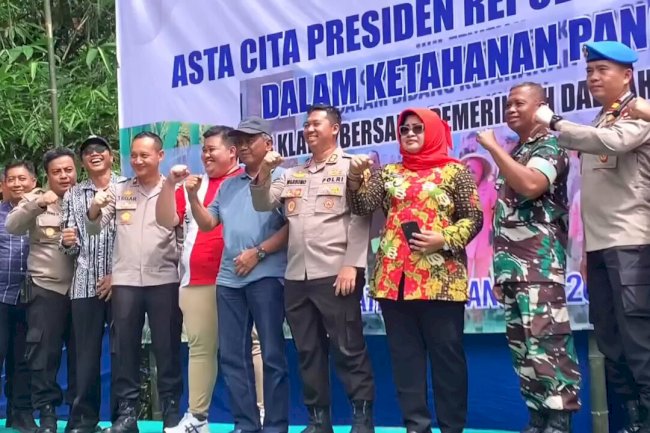 Penebaran ikan dalam rangka Asta Cita Presiden RI dalam Ketahanan Pangan