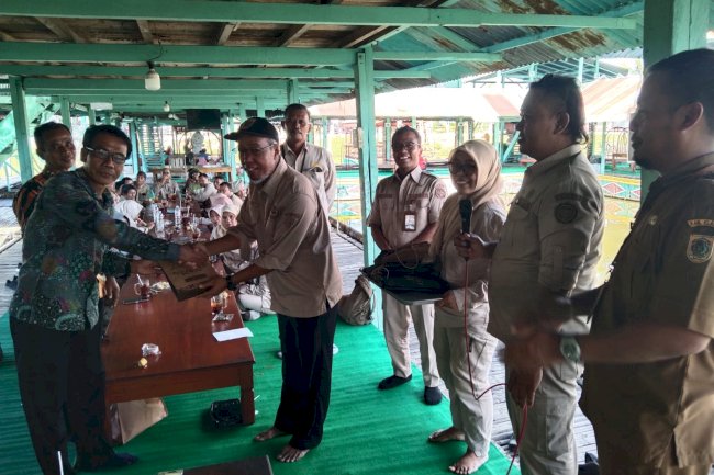 DKPP Klaten Rapat Koordinasi Forum P3K Penyuluh Pertanian dan Penyerahan Tali Asih Purna Tugas