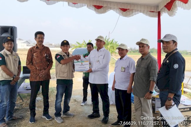 Gerakan Tanam Serempak dan Penyerahan Bantuan Pompa Air di Juwiring - Klaten Sukseskan Gertam 50.000 Ha