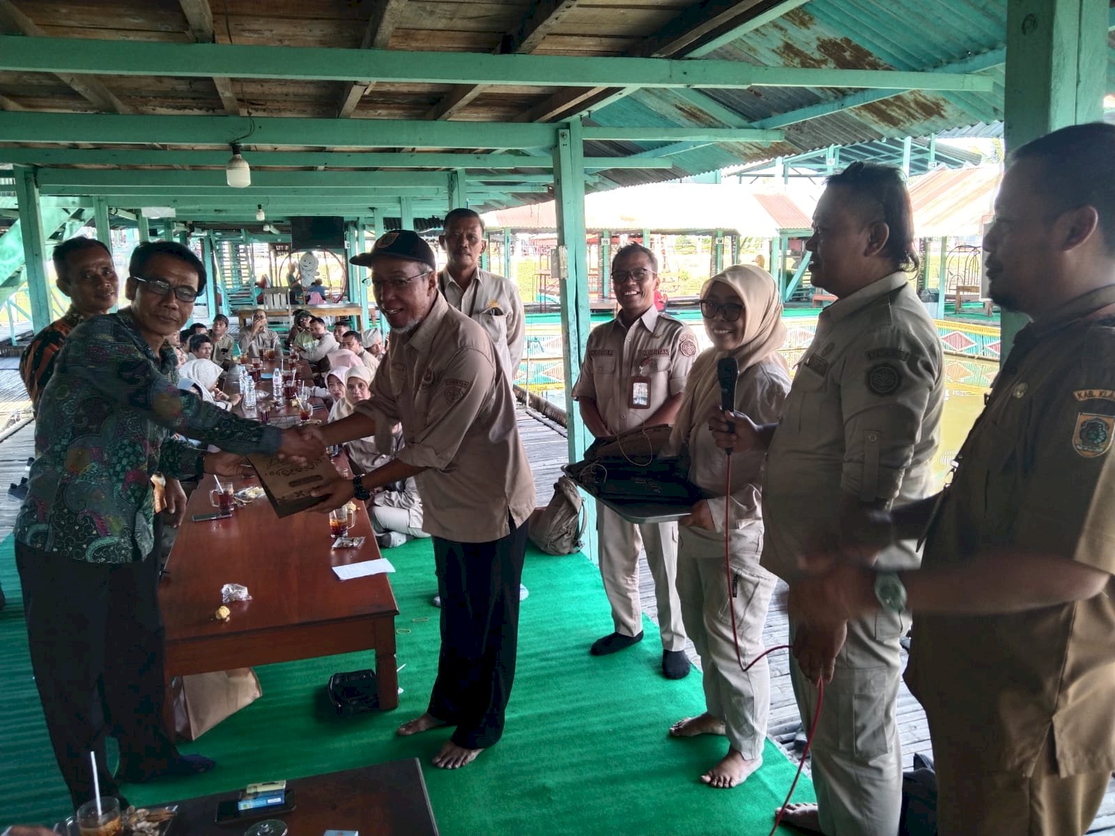 DKPP Klaten Rapat Koordinasi Forum P3K Penyuluh Pertanian dan Penyerahan Tali Asih Purna Tugas