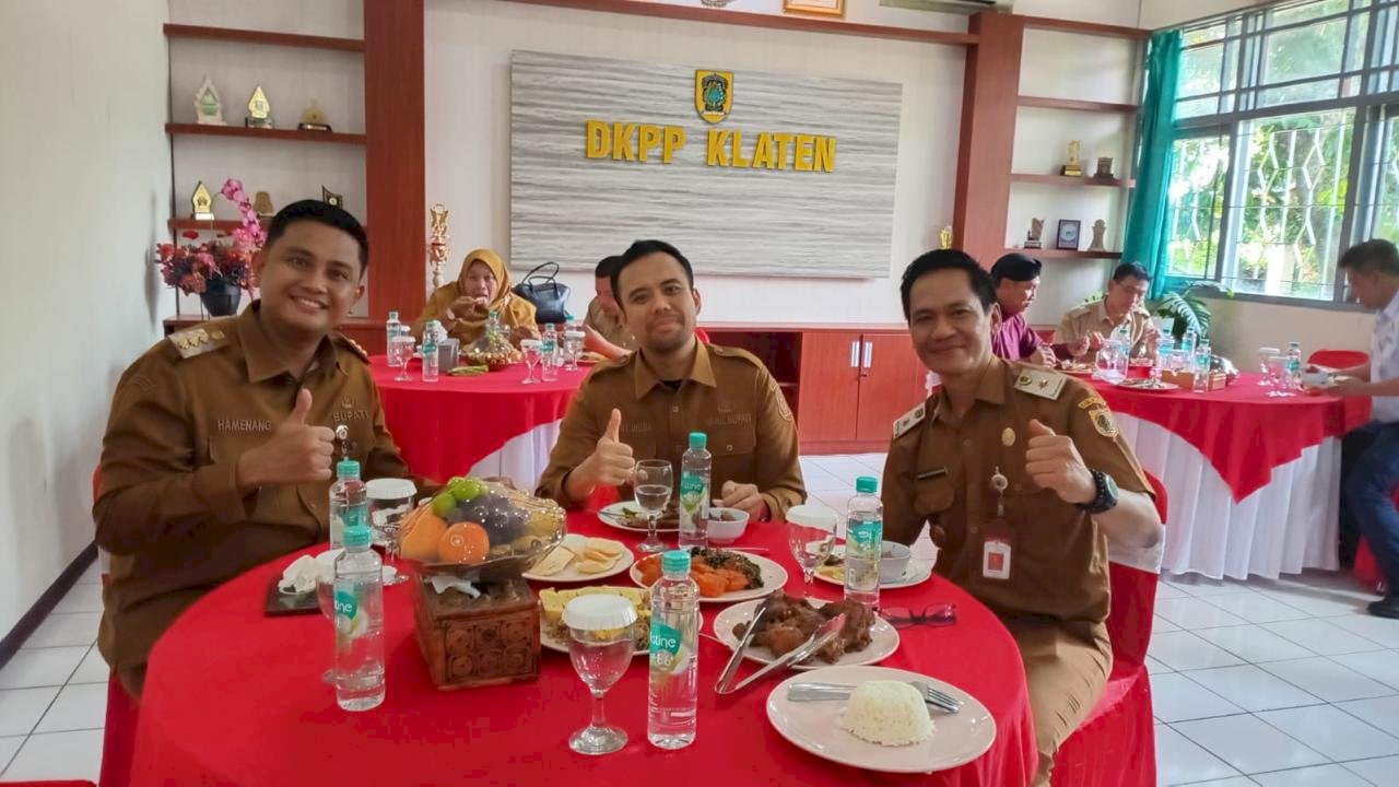 DKPP Klaten Salurkan Bantuan Hibah Rp 10,6 Miliar & Luncurkan Aplikasi SIMAS TAMPAN.