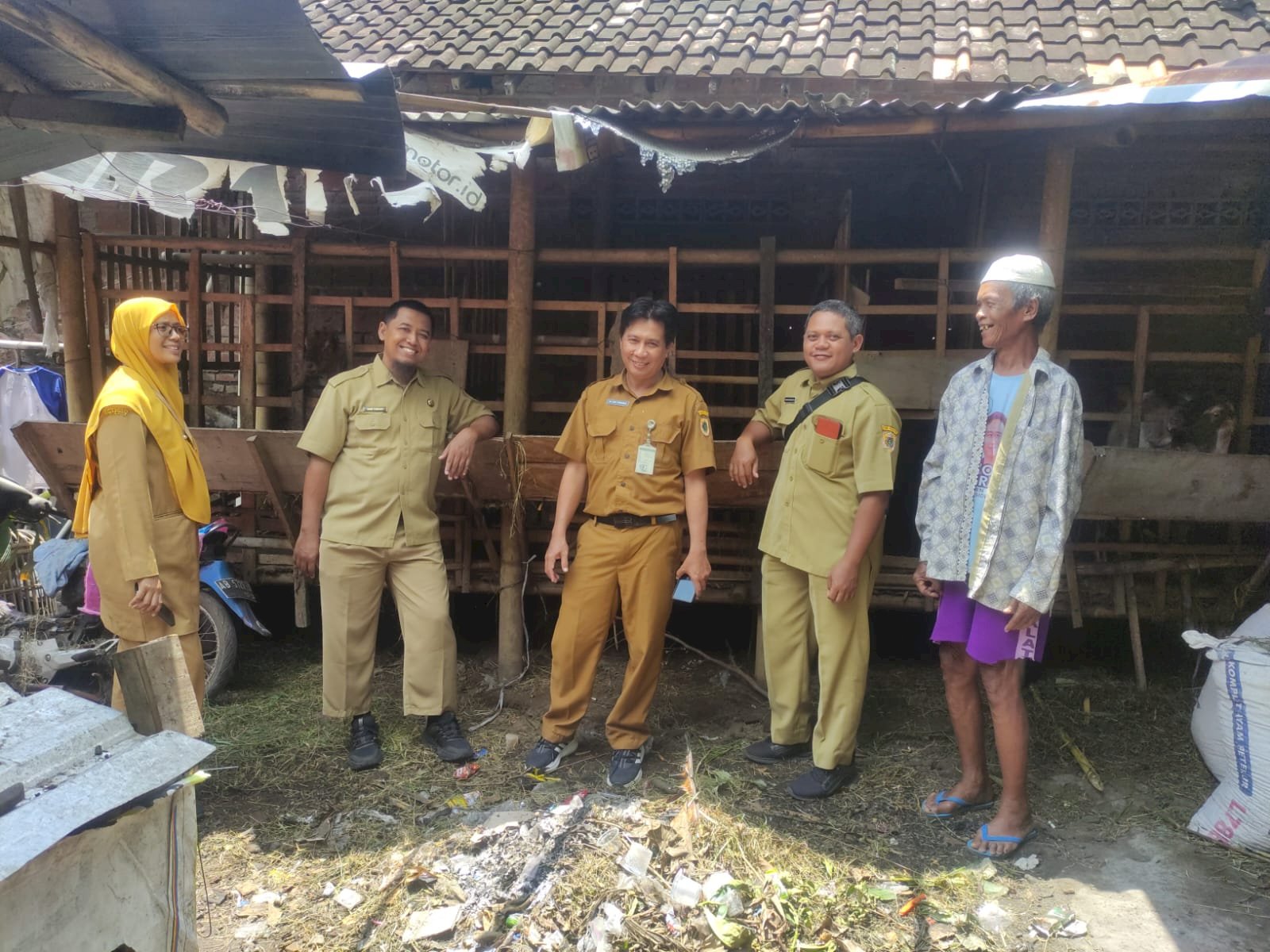 TINDAK LANJUT KASUS LEPTOSPIROSIS DESA JIMBUNG