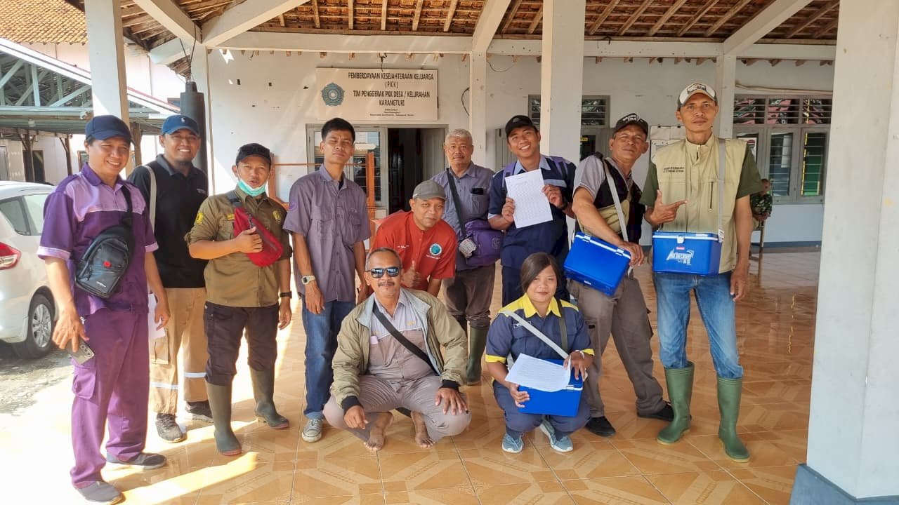 VAKSINASI ANTHRAX PADA TERNAK DI WILAYAH PERBATASAN KABUPATEN KLATEN DENGAN KABUPATEN GUNUNG KIDUL