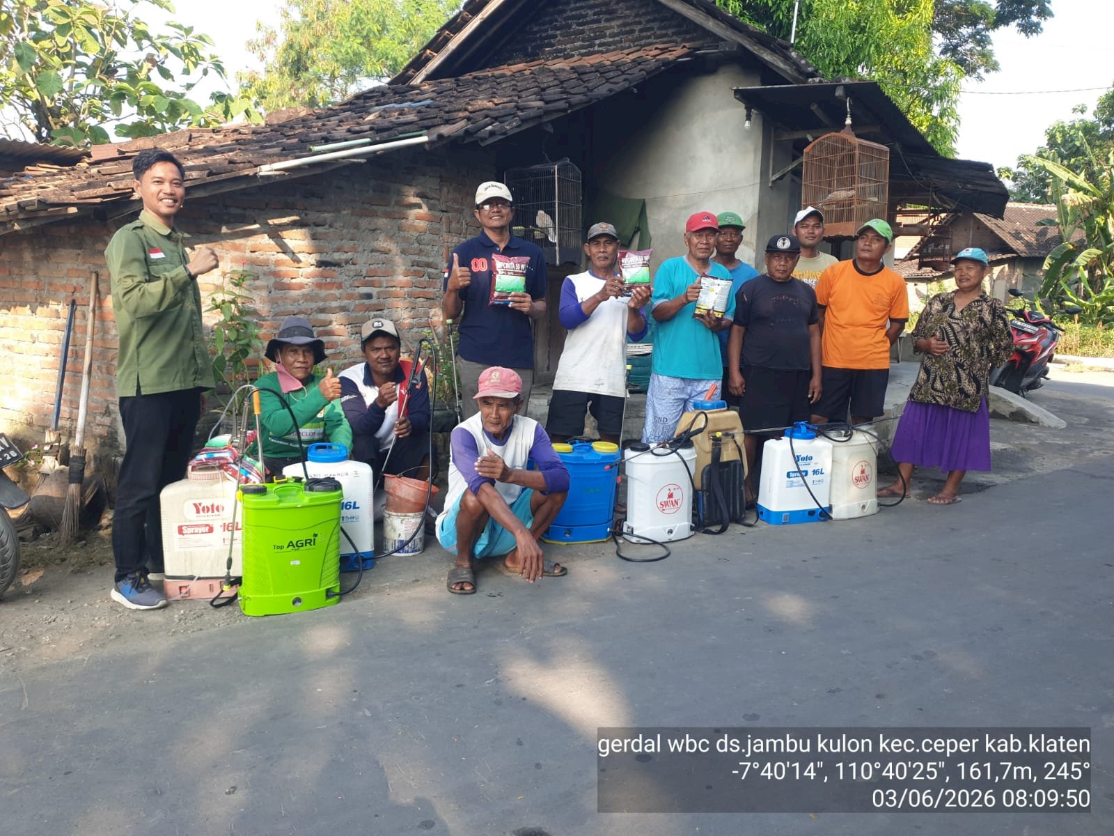 GERAKAN PENGENDALIAN HAMA WERENG BATANG COKLAT (WBC) JAMBUKULON KEC. CEPER KAB. KLATEN