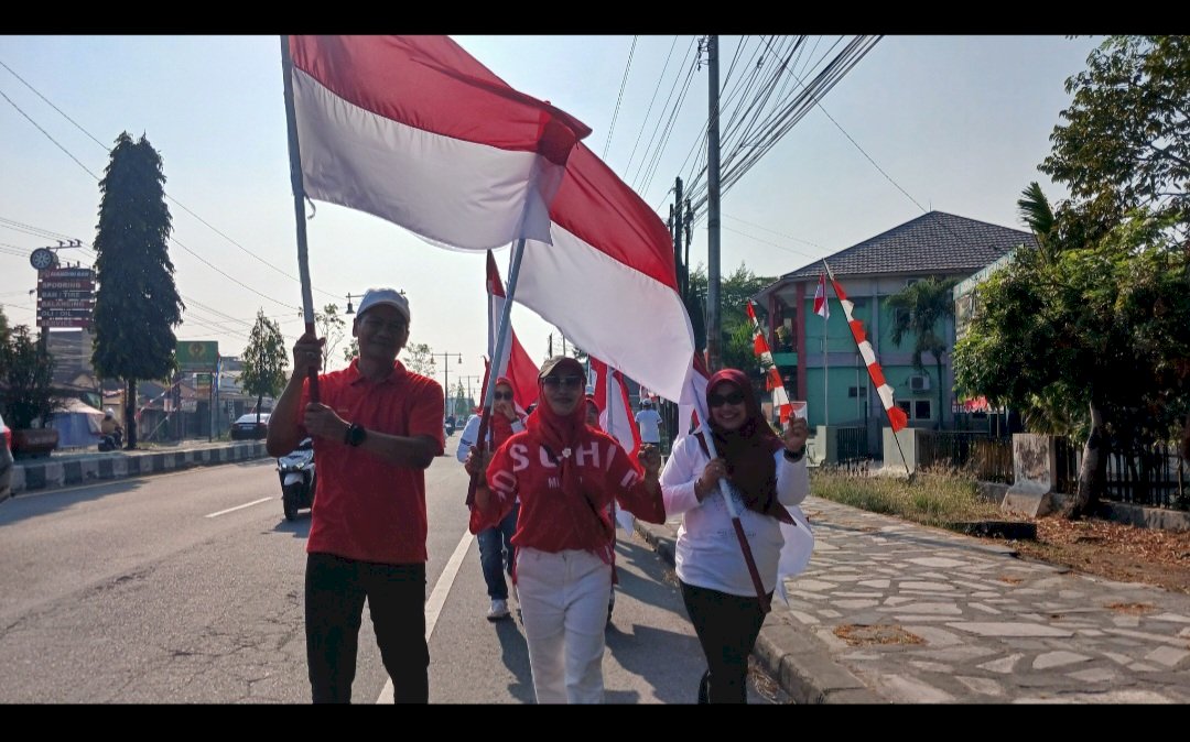 Keluarga Besar DKPP Klaten Meriahkan HUT Ke-222 Klaten dan HUT Ke-81  RI Lewat Jalan Sehat