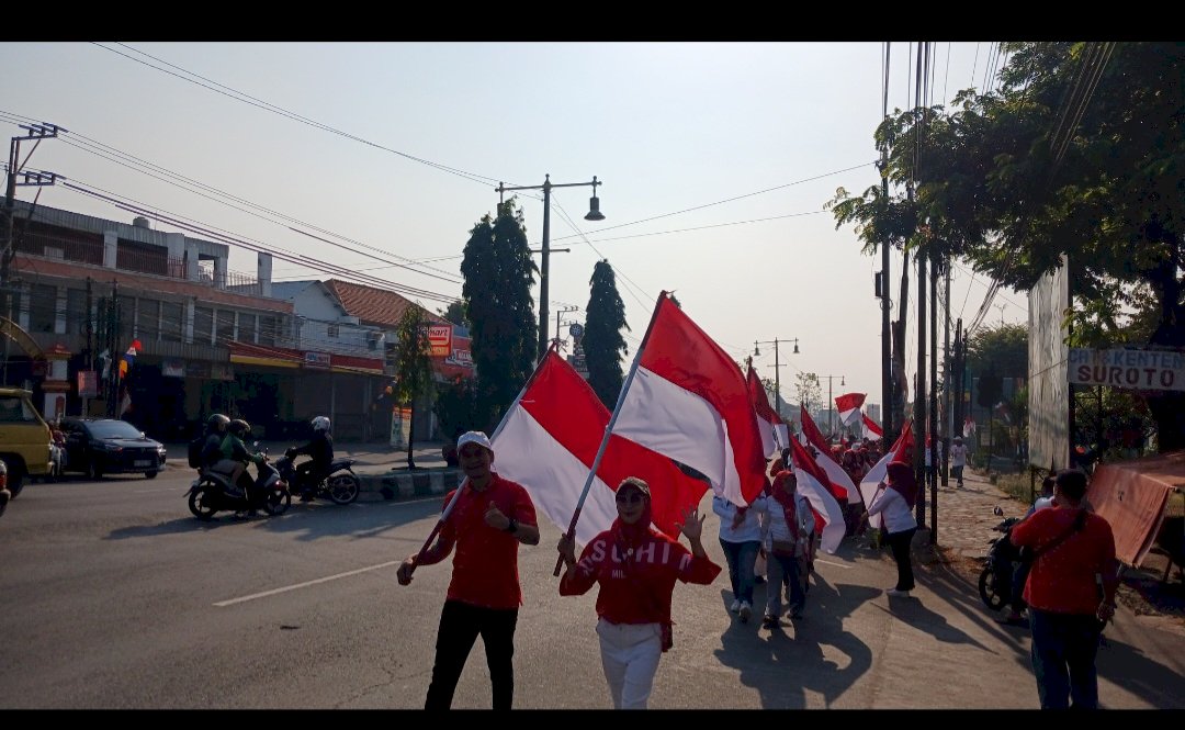 Keluarga Besar DKPP Klaten Meriahkan HUT Ke-222 Klaten dan HUT Ke-81  RI Lewat Jalan Sehat