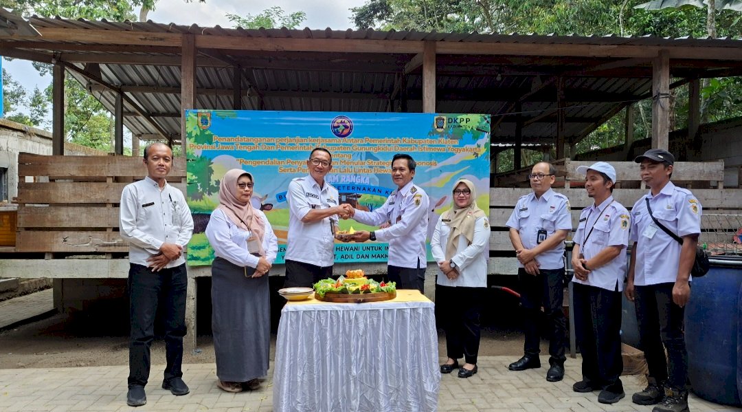 Pemkab Klaten dan Pemkab Gunungkidul Teken PKS Pengendalian Penyakit Hewan dan Pengawasan Lalu Lintas Ternak