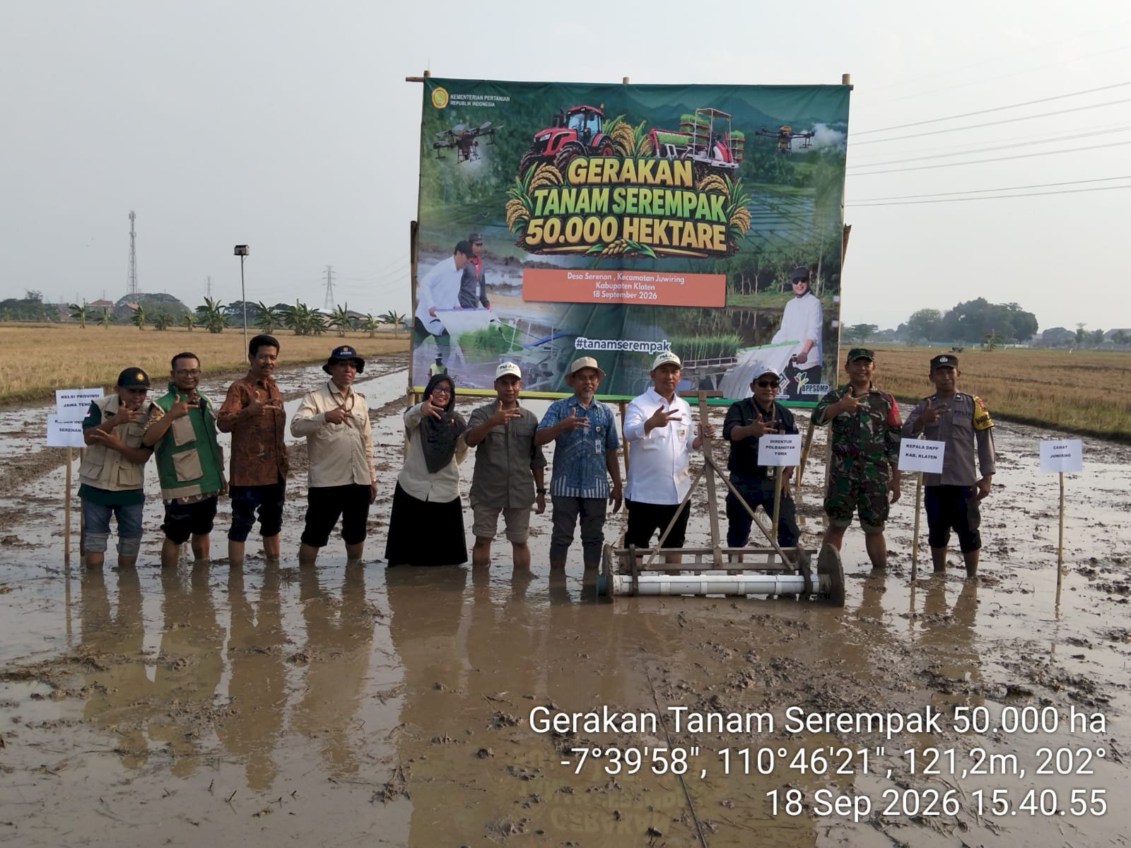 Gerakan Tanam Serempak dan Penyerahan Bantuan Pompa Air di Juwiring - Klaten Sukseskan Gertam 50.000 Ha